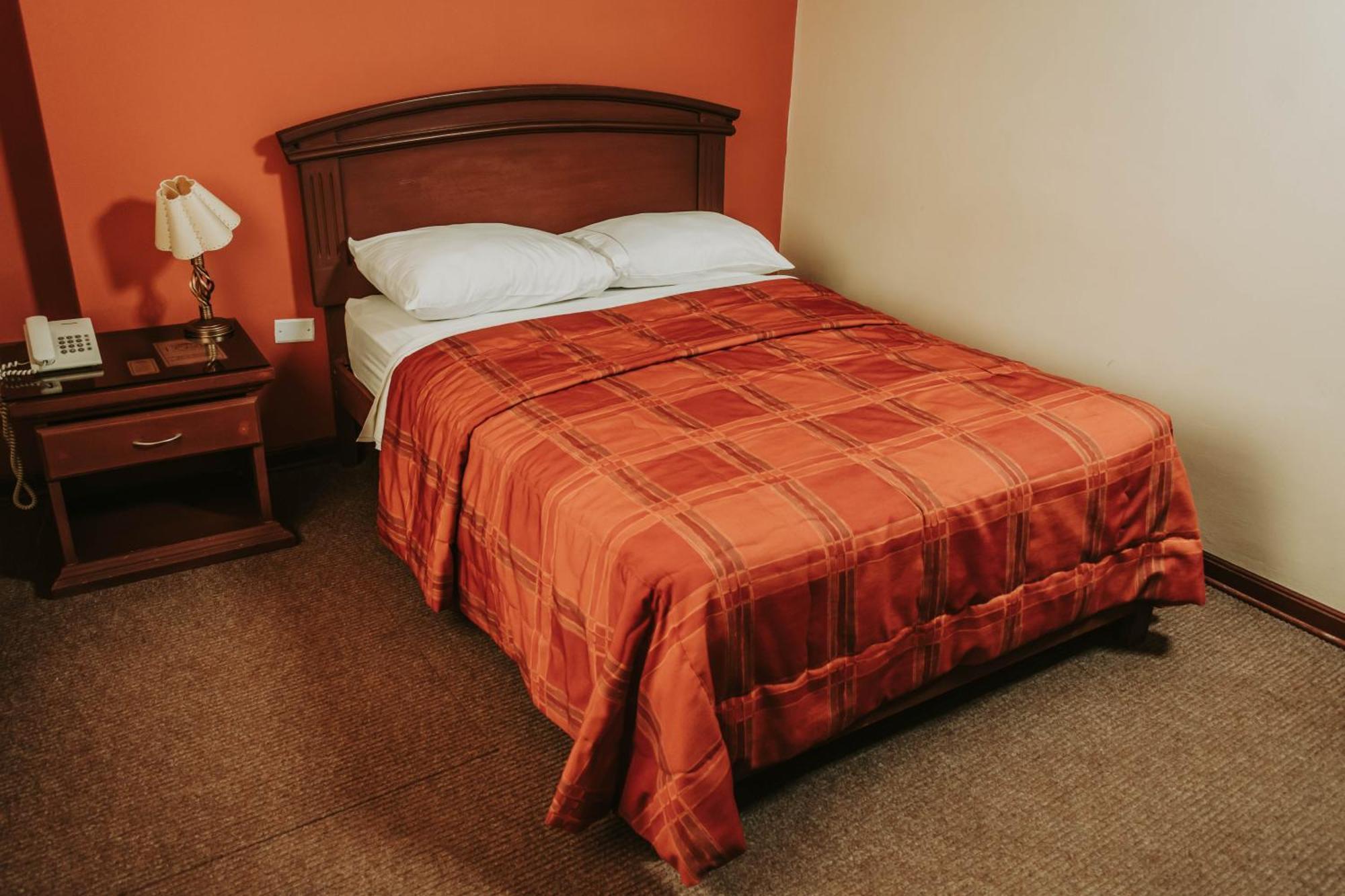 Hotel Sierra Dorada Ayacucho Exteriör bild